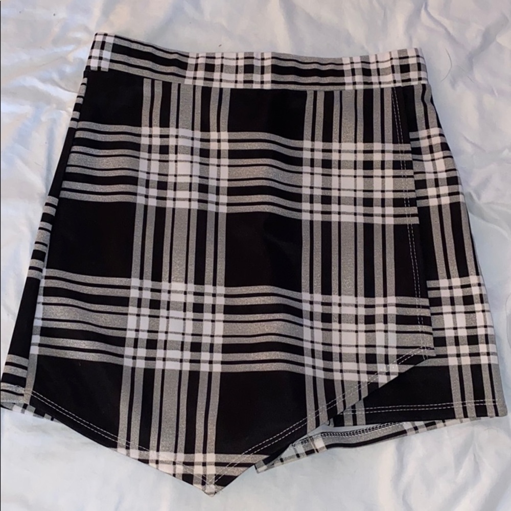 Skort
